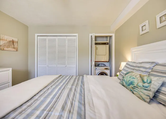 Pcb Resort Condo With Private Balcony And 3 Pools!