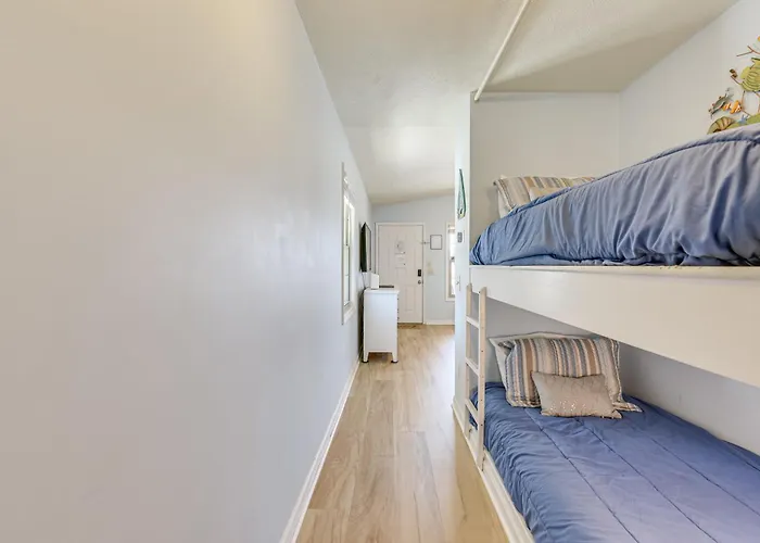 Pcb Resort Condo With Private Balcony And 3 Pools!